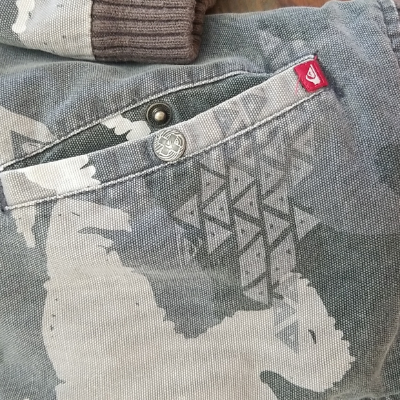 Quiksilver Quilted Camo Jacket Medium 5/6 - Picture 3 of 7